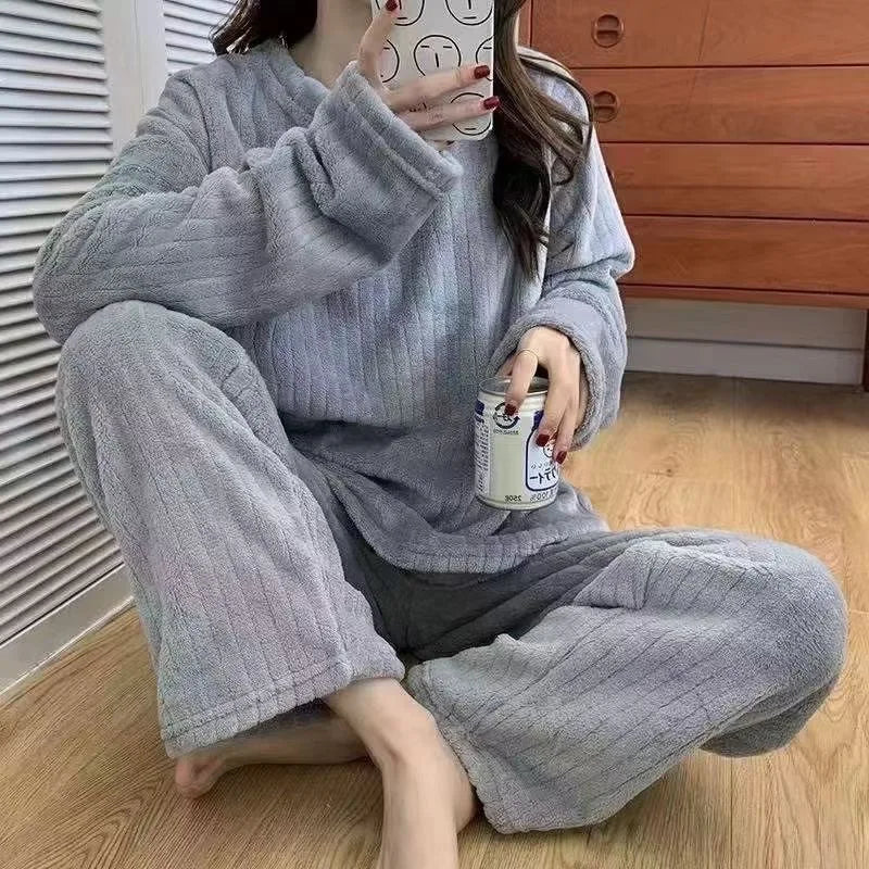 Women Velvet Pajama Set Fleecing Warm Loose Top And Elastic Waist Pants Home Casual Warm Woolen Suit Women 2023 Autumn Winter